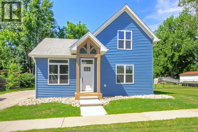 Detached at 454 Trerice STREET West, Dresden