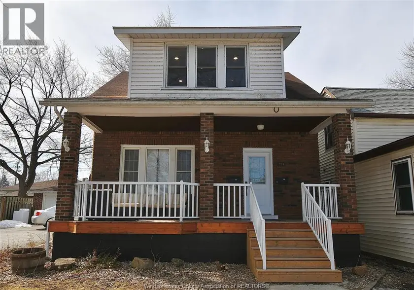 Detached at 298 GEORGE STREET, Amherstburg