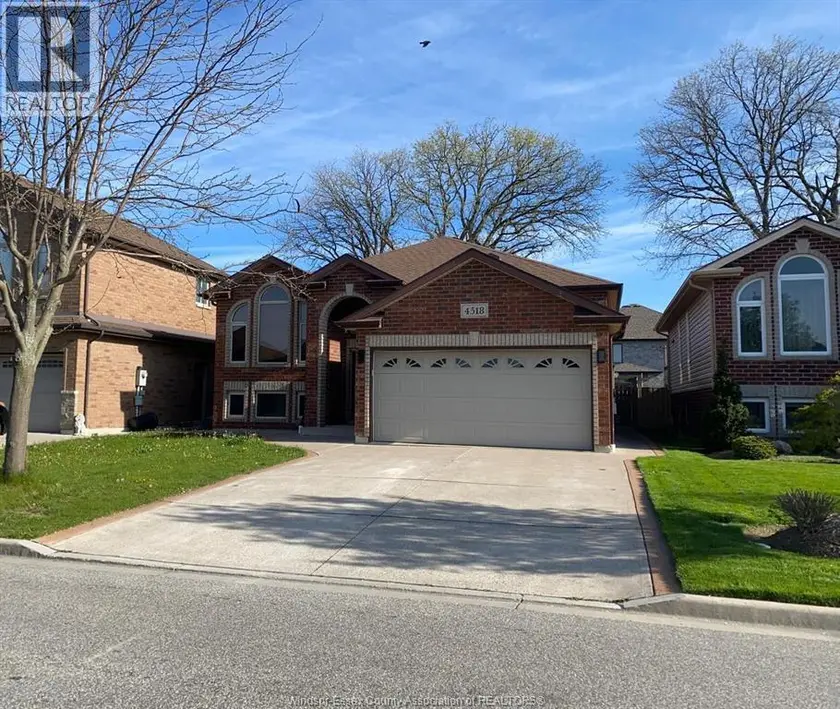 Detached at 4518 HELSINKI CRESCENT, Windsor