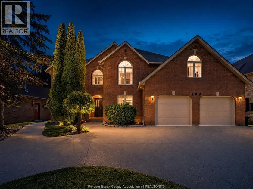 Detached at 299 RUSSEL WOODS DRIVE, Tecumseh