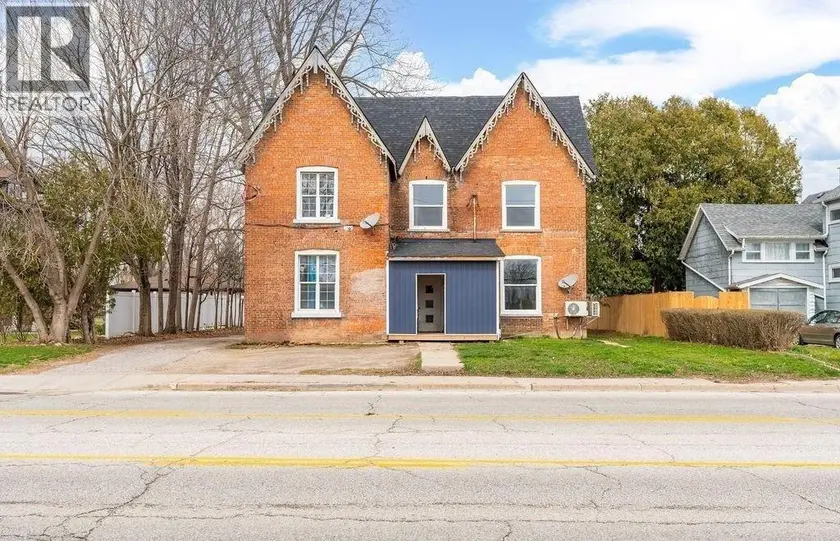 Apartment at 131 Margaret AVENUE Unit# 5, Wallaceburg