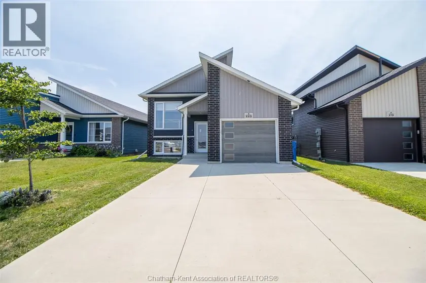 Detached at 223 MANNING DRIVE DRIVE, Chatham