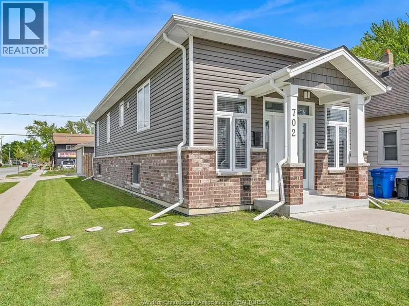 Detached at 702 LESPERANCE ROAD, Tecumseh