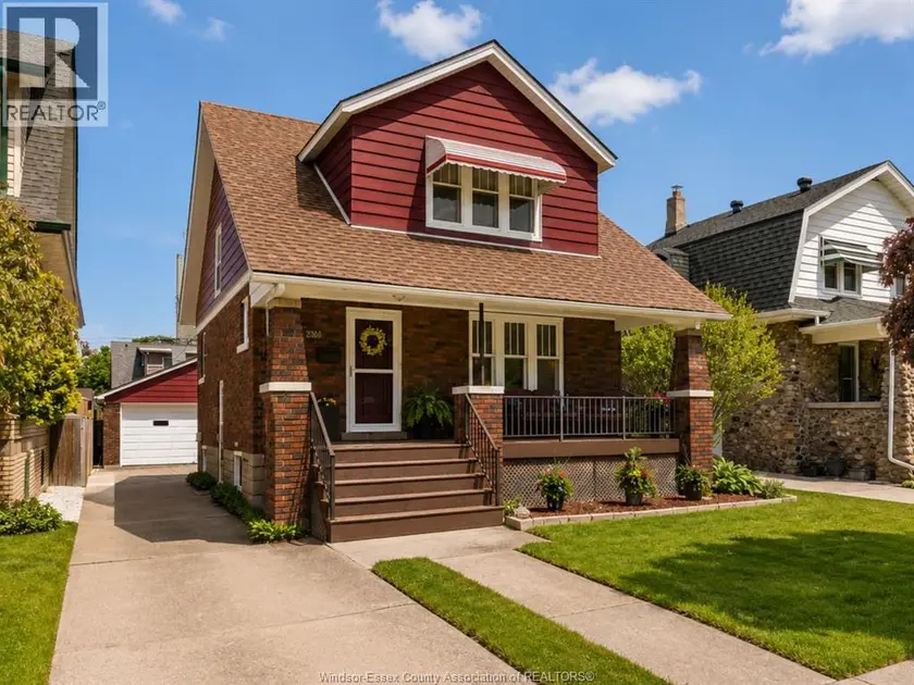 Detached at 2306 LINCOLN ROAD, Windsor