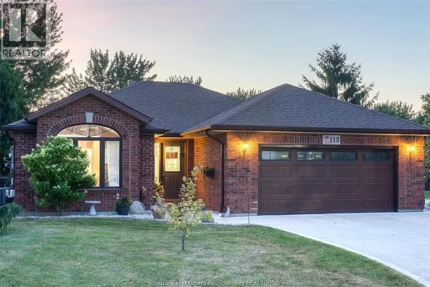 Detached at 113 BEACH COURT, Stoney Point