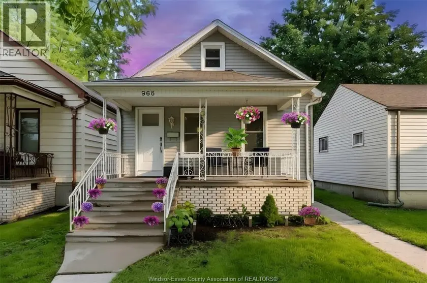 Detached at 965 BRIDGE AVENUE, Windsor