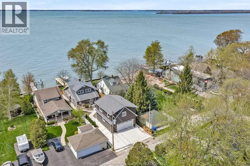 Detached at 41 Mickle DRIVE, Amherstburg