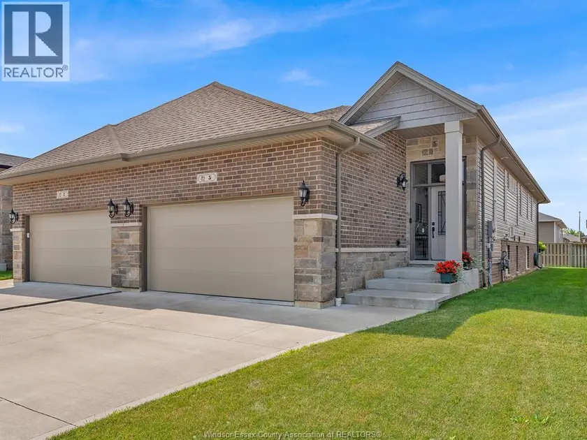 Semi-Detached/Link at 5 WOODLAND STREET, Kingsville
