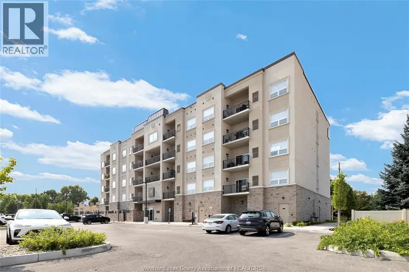 Apartment at 1740 SPRUCEWOOD Unit# 502, LaSalle