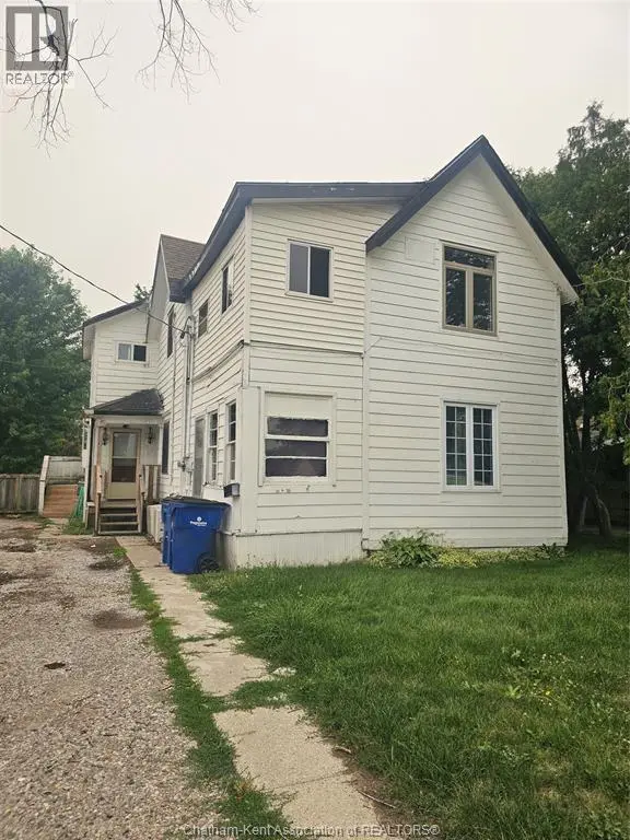 Multiplex at 82 Taylor AVENUE, Chatham