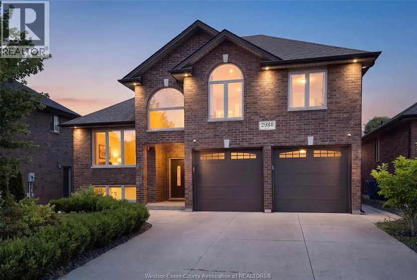 Detached at 2988 RUTH, Windsor