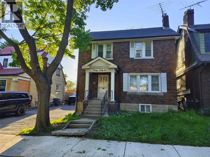 Detached at 3046 ALEXANDER Unit# UPPER, Windsor