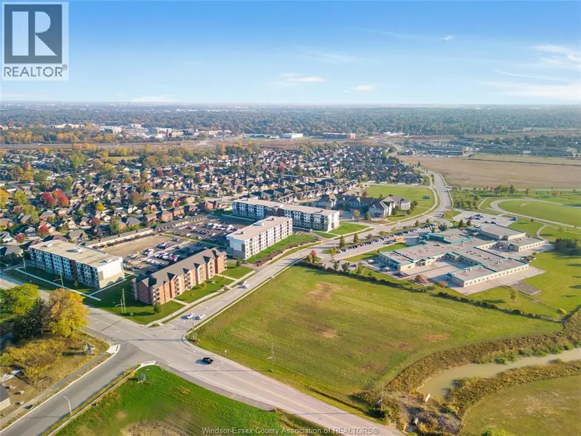 Apartment at 4578 HURON CHURCH LINE Unit# 509, LaSalle