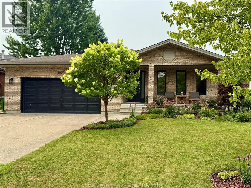 Detached at 1292 Kenwick Way, LaSalle