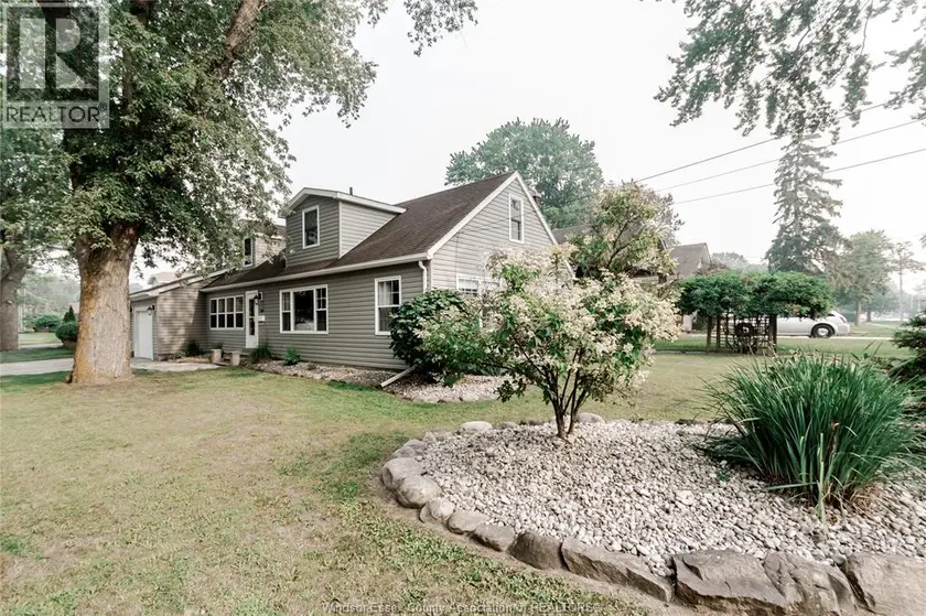Detached at 509 MORAND, Windsor