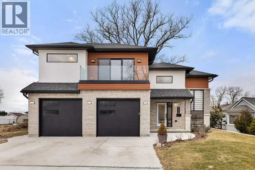 Detached at 1118 UNION STREET, Amherstburg