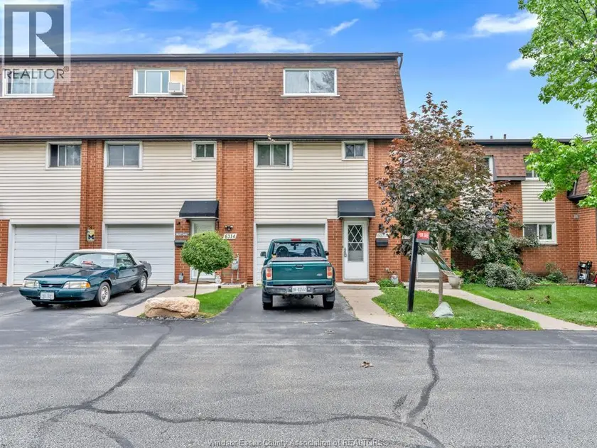 Townhouse at 6312 THORNBERRY, Windsor