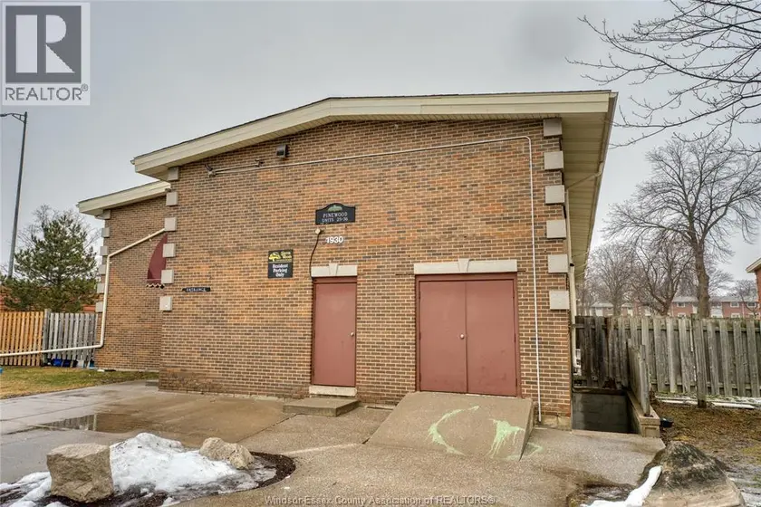 Townhouse at 1930 COLUMBIA COURT Unit# 34, Windsor