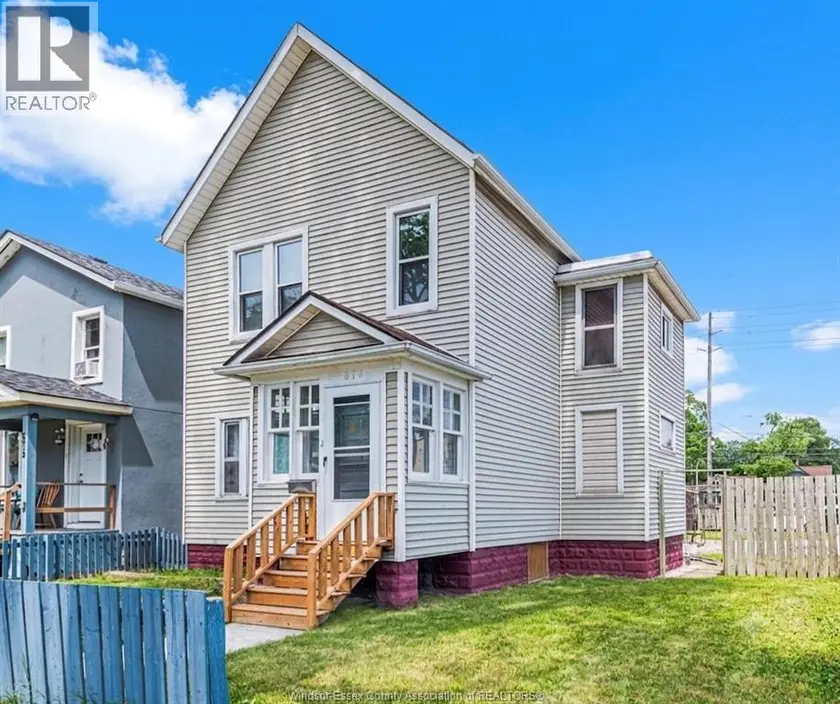 Detached at 576 JANETTE, Windsor