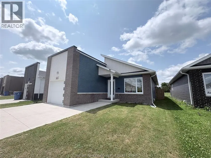 Detached at 243 MANNING DRIVE, Chatham
