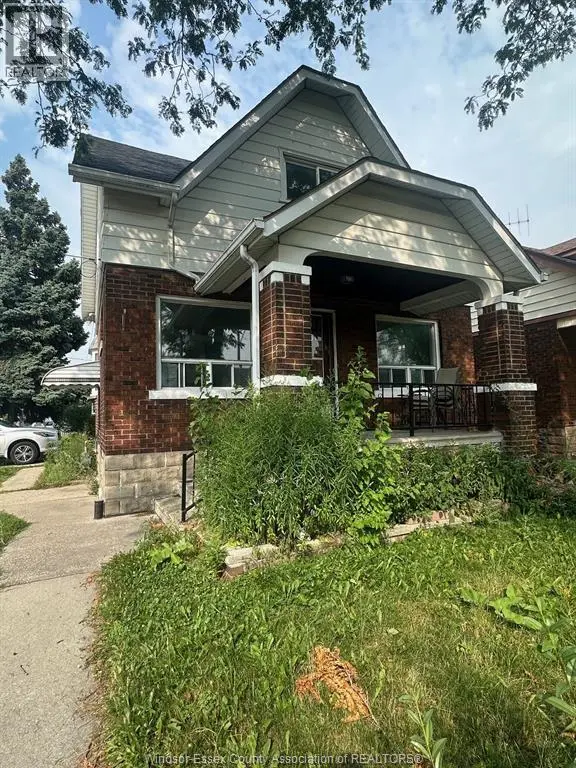 Detached at 1495 BENJAMIN, Windsor