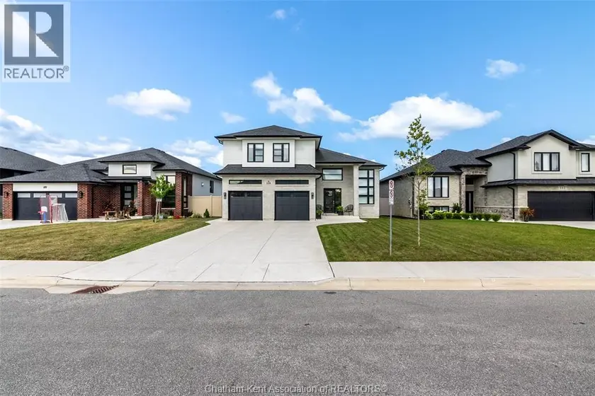 Detached at 115 Davis STREET, Amherstburg