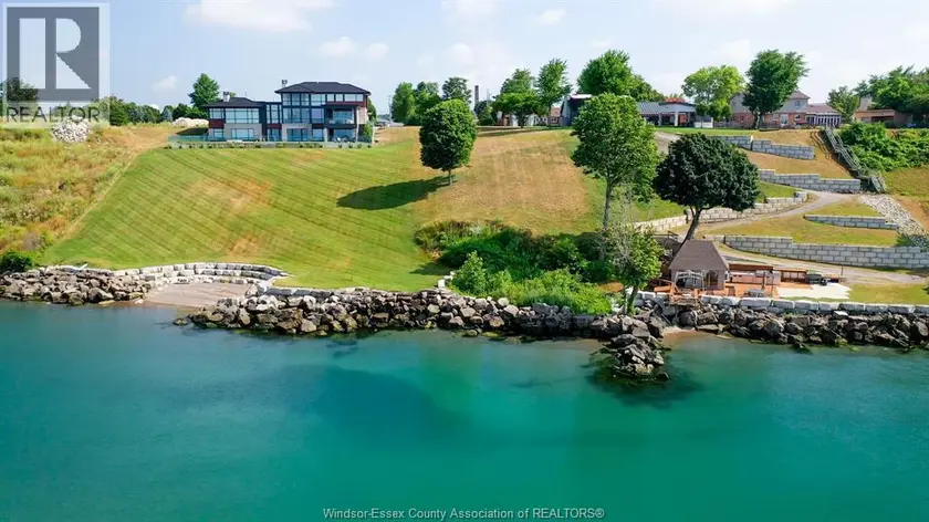 Vacant Land at 366 SEACLIFF DRIVE West, Leamington