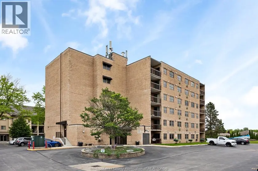 Apartment at 1905 NORMANDY Unit# 405, LaSalle