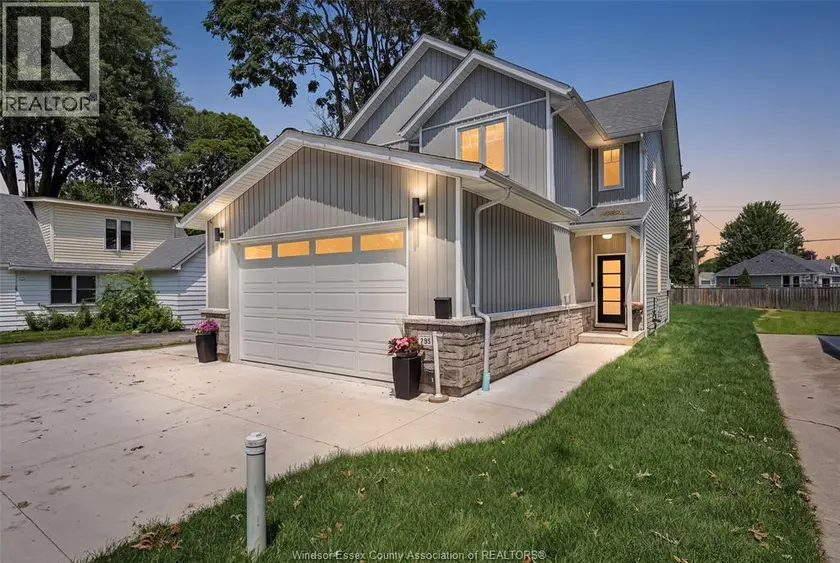 Detached at 295 GEORGE STREET, Amherstburg