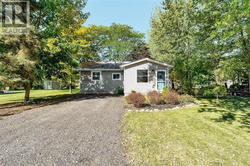 Detached at 255 EDWARD ROAD, Lakeshore