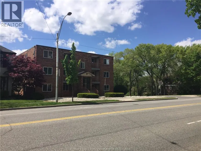 Apartment at 3044 SANDWICH Unit# 302, Windsor