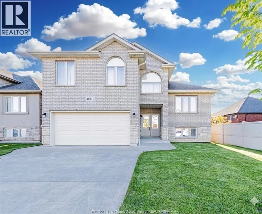 Detached at 4001 COSENZA STREET, Windsor