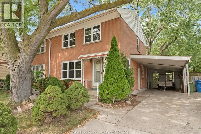 Townhouse at 2330 TECUMSEH ROAD West, Windsor