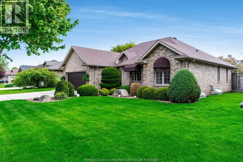 Detached at 21 Conservation BOULEVARD, Kingsville