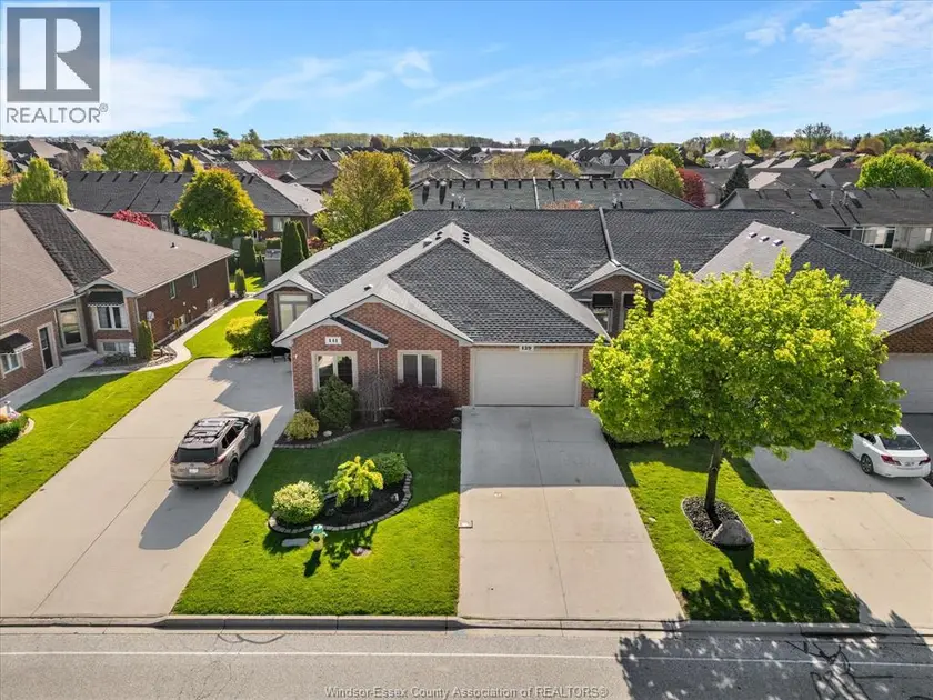Townhouse at 139 Woodycrest AVENUE, Kingsville