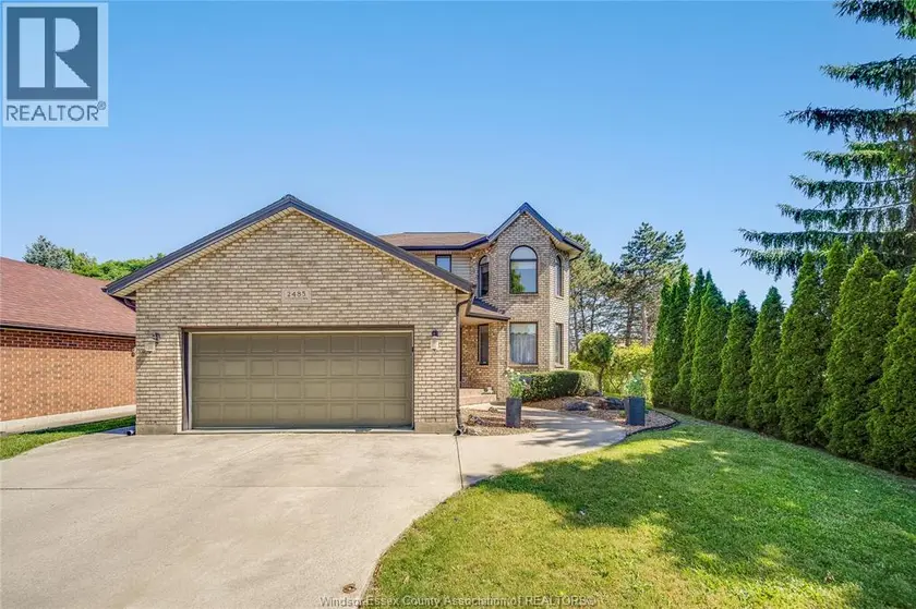 Detached at 2485 YOUNGSTOWN STREET, Windsor