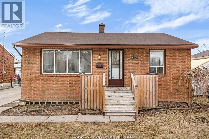 Detached at 1217 HARRISON Unit# 1, Windsor