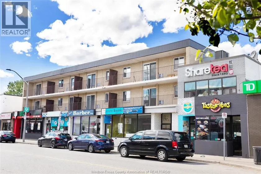 Apartment at 2136 WYANDOTTE STREET West Unit# 21, Windsor