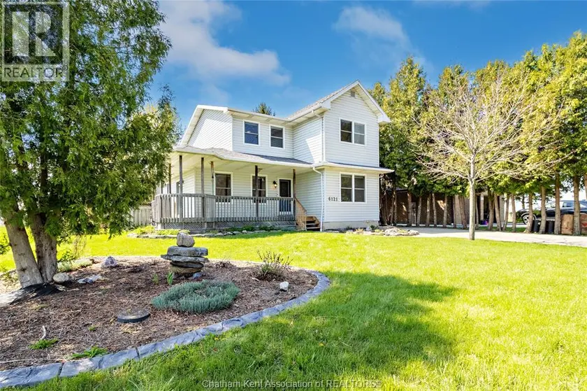 Detached at 6121 Emerson AVENUE, Comber