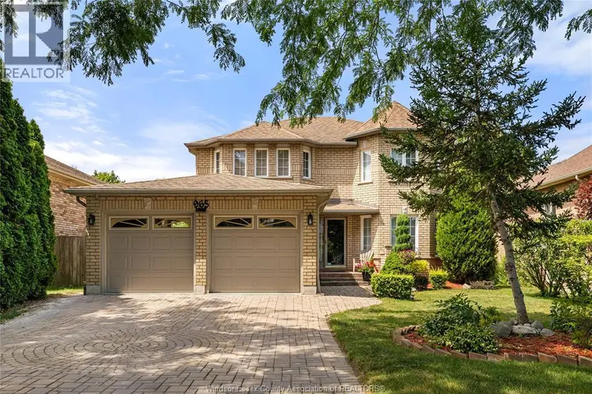Detached at 965 GREENPARK, Windsor