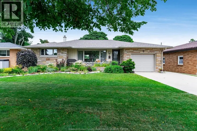 Detached at 9 MARGARET, Leamington
