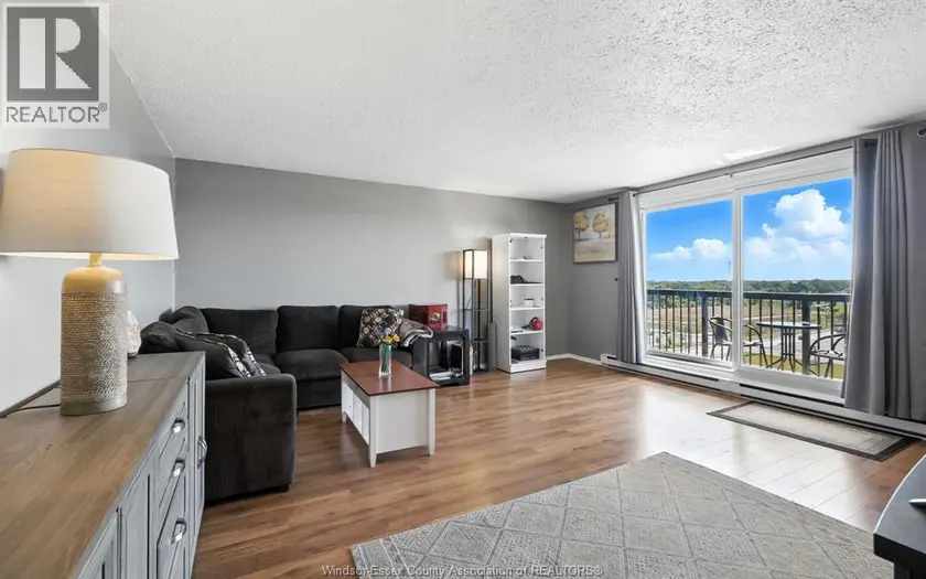 Apartment at 3936 WYANDOTTE STREET East Unit# 909, Windsor