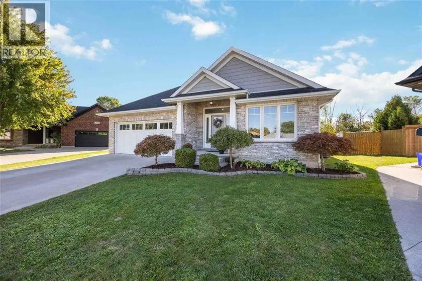 Detached at 142 Madison D'Andrea AVENUE, Sarnia