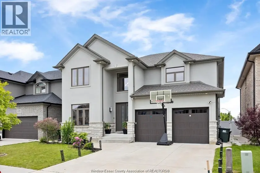 Detached at 1389 HELSINKI STREET, Windsor
