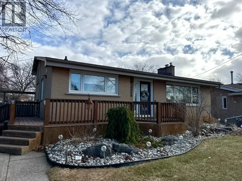 Detached at 1137 Gurd STREET, Sarnia