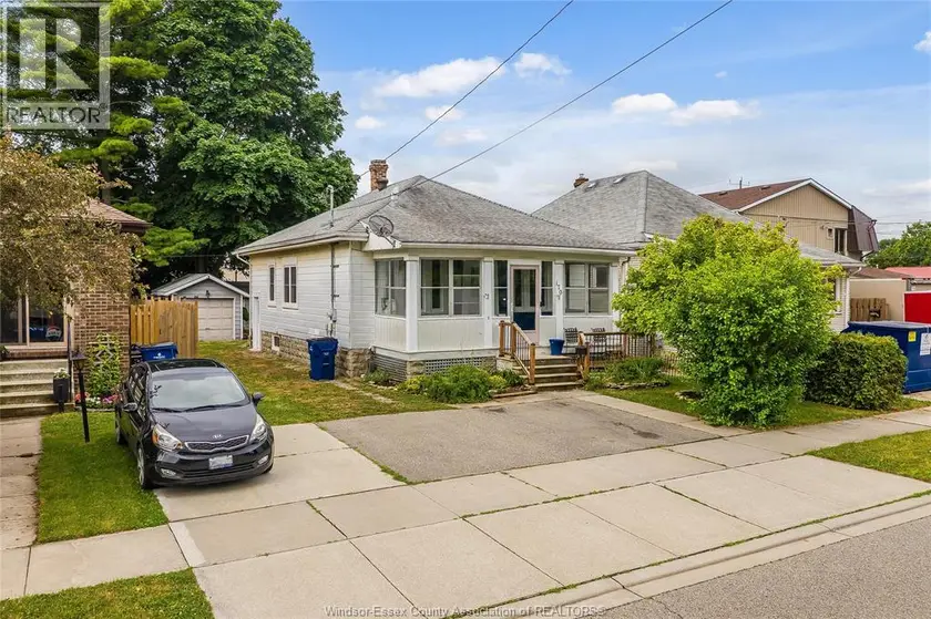 Detached at 170 INSHES AVENUE, Chatham