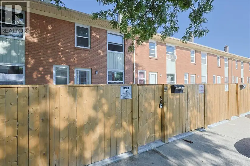 Townhouse at 834 Exmouth STREET Unit# 22, Sarnia