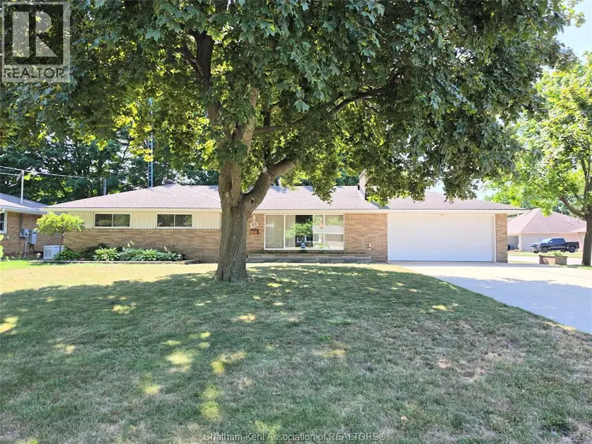 Detached at 48 Ardleigh DRIVE, Chatham
