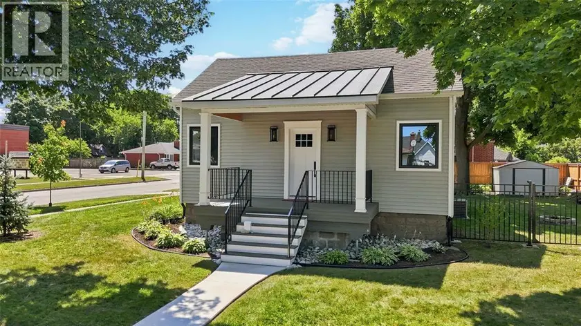 Detached at 267 NELSON STREET, Sarnia