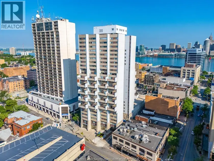 Apartment at 380 Pellissier AVENUE Unit# 706, Windsor